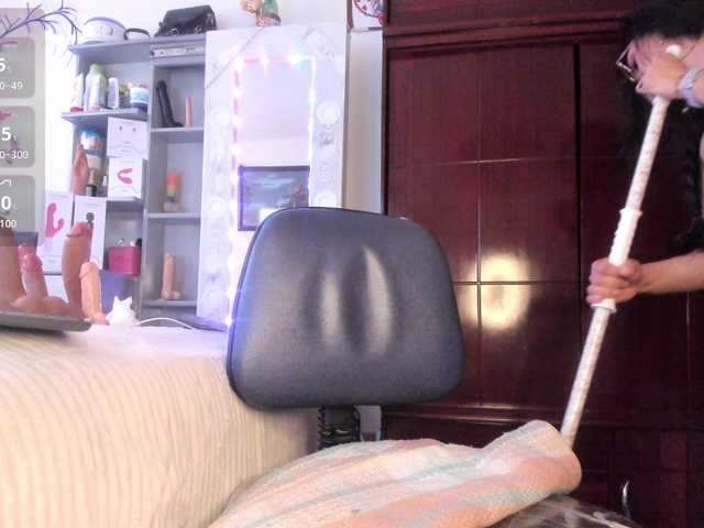 Rapunzell--'s BongaCams show and profile