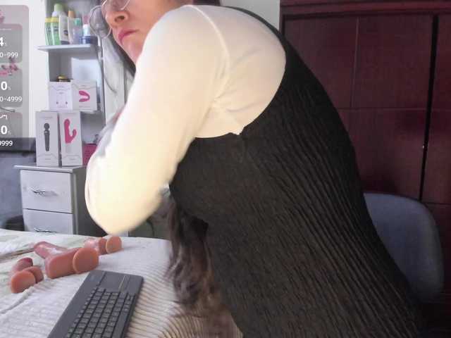 Rapunzell-- live cam on BongaCams