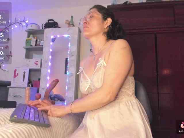 Rapunzell-- webcam
