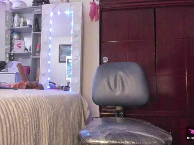 Rapunzell-- webcam