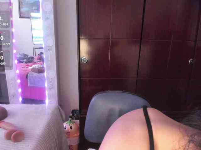 Rapunzell-- webcam