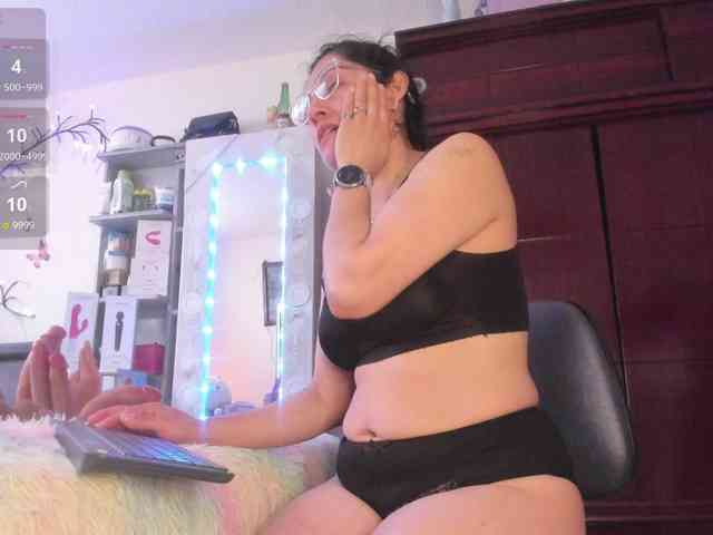 Rapunzell-- webcam