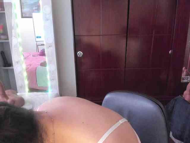 Rapunzell-- webcam