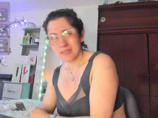Rapunzell-- webcam