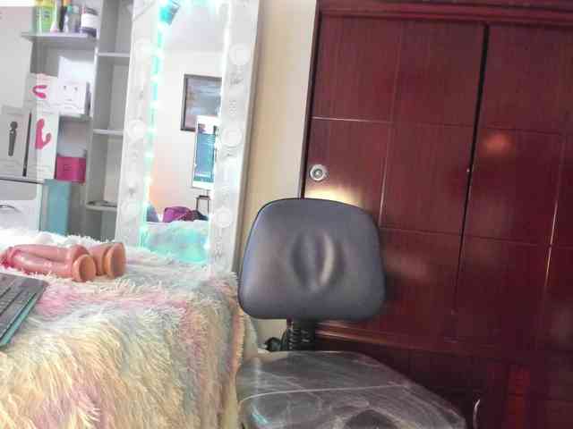 Rapunzell-- webcam