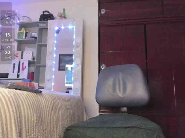 Rapunzell-- webcam