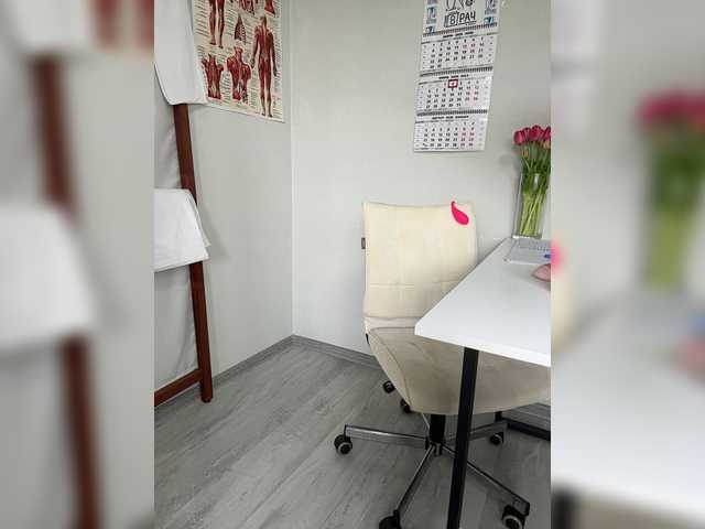 adelaida1001 online