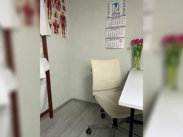 DokTor_Ada live webcam show