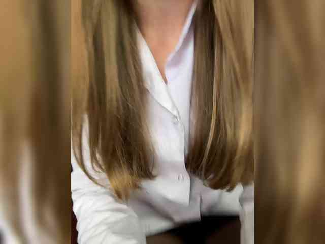 Adelaida1001 Live Webcam on BongaCams
