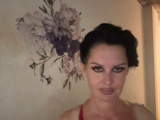 RoyalBreasts Porn Show