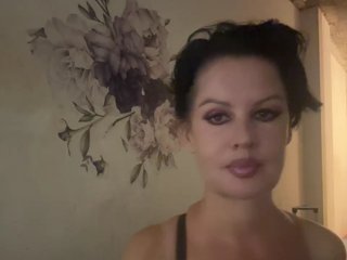 RoyalBreasts