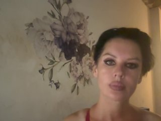 RoyalBreasts Porn Show