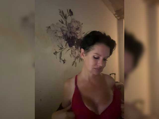 RoyalBreasts