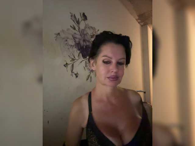 RoyalBreasts