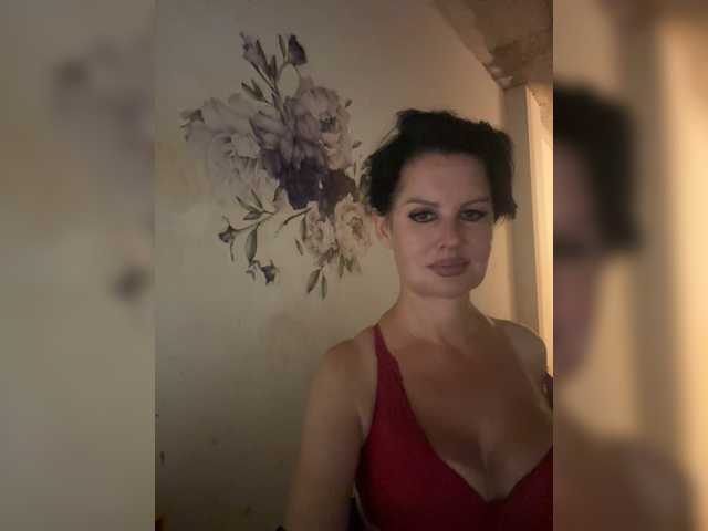 RoyalBreasts