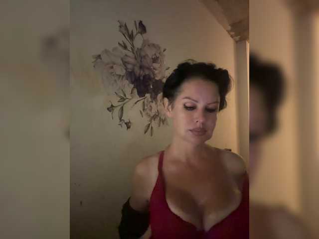 RoyalBreasts