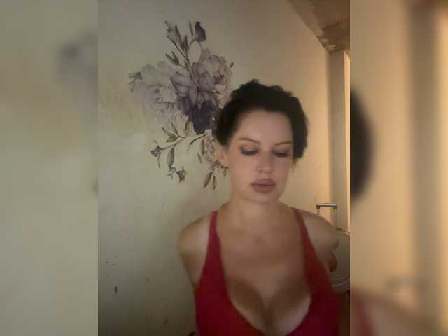 RoyalBreasts