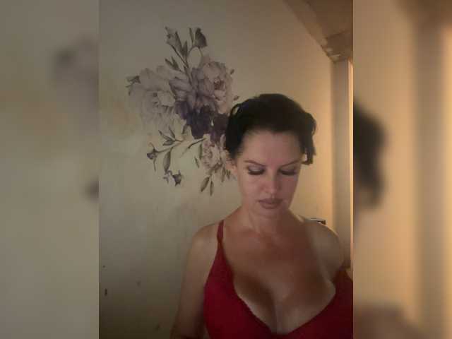 RoyalBreasts