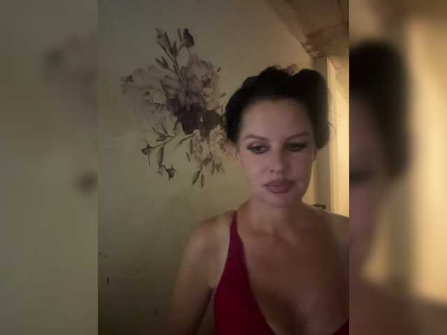 RoyalBreasts