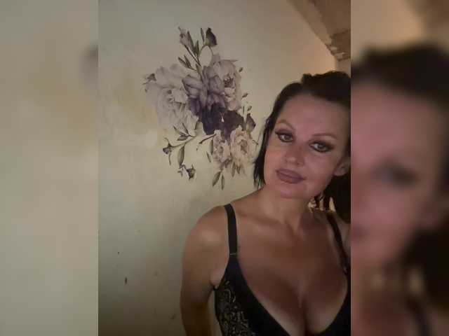 RoyalBreasts