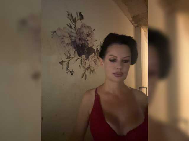 RoyalBreasts