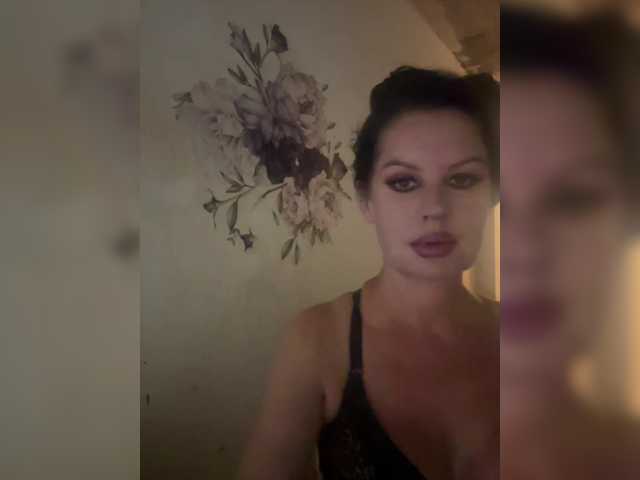 RoyalBreasts