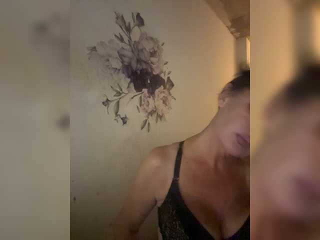 RoyalBreasts