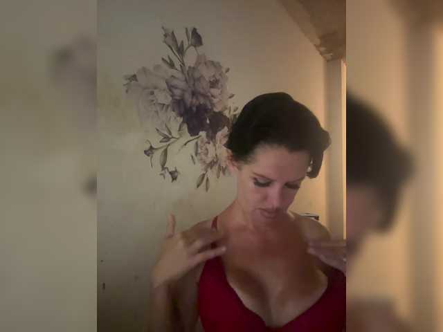 RoyalBreasts