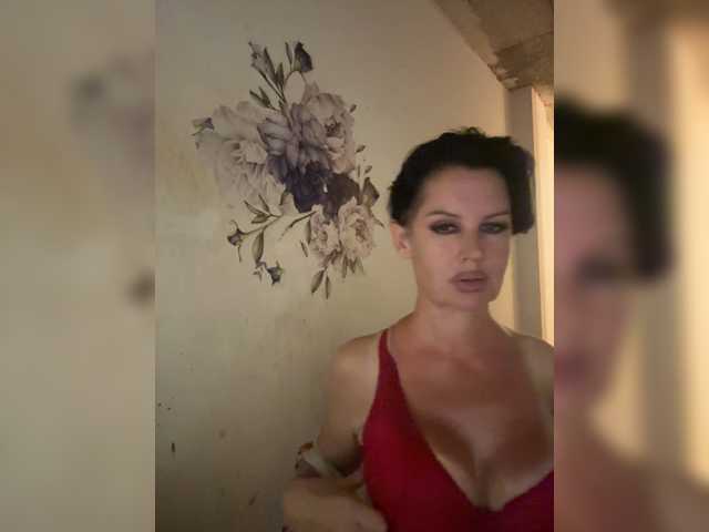RoyalBreasts
