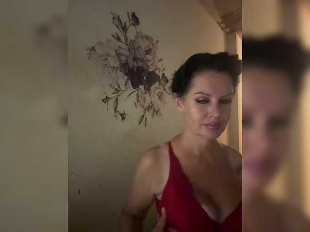 RoyalBreasts