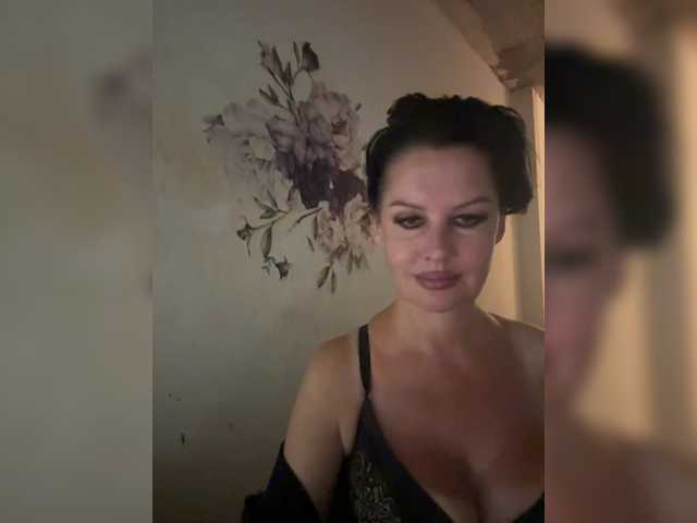 RoyalBreasts