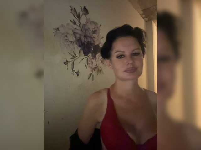 RoyalBreasts