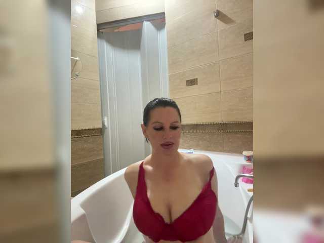RoyalBreasts