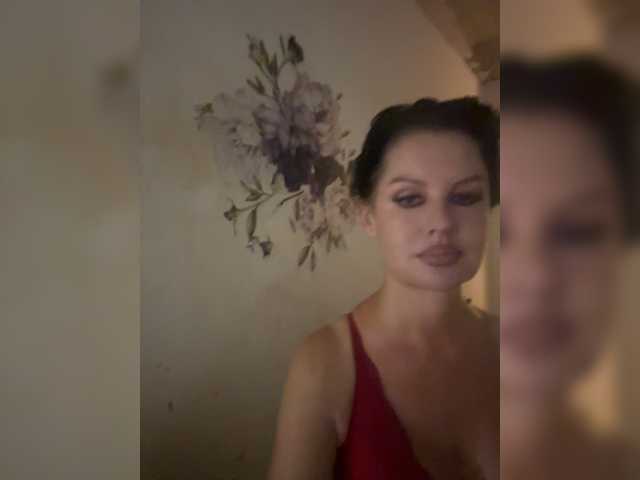 RoyalBreasts