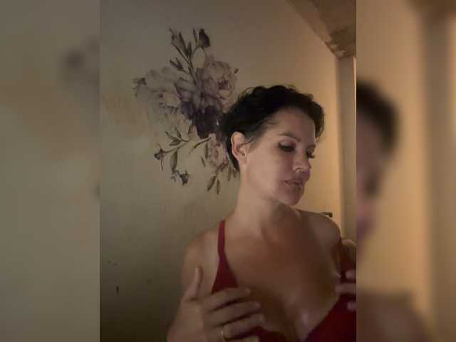 RoyalBreasts