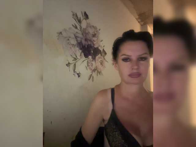 RoyalBreasts