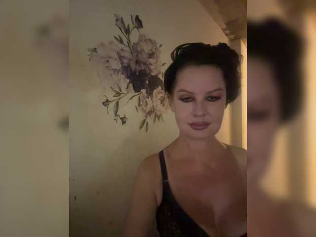 RoyalBreasts