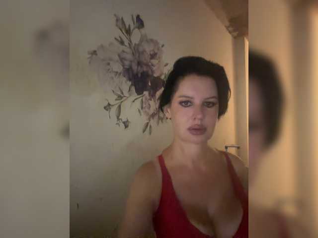 RoyalBreasts