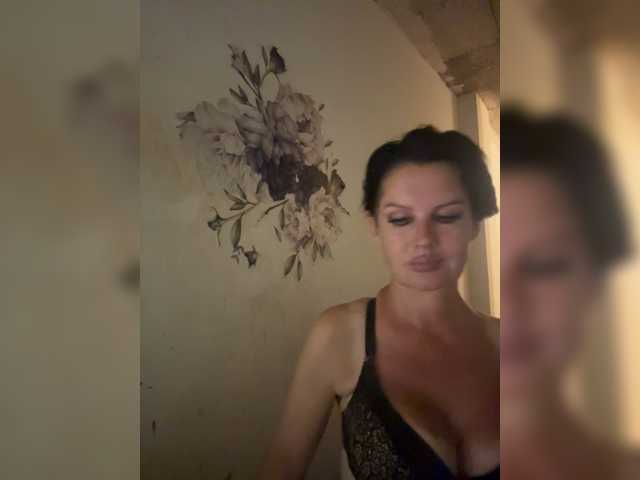 RoyalBreasts