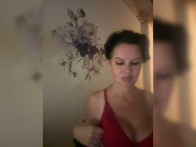 RoyalBreasts