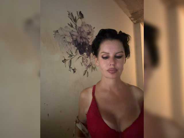 RoyalBreasts