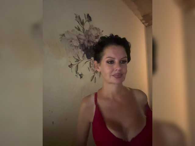 RoyalBreasts