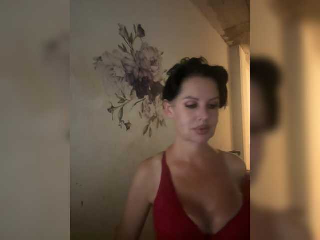 RoyalBreasts