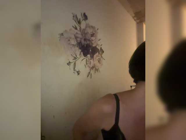 RoyalBreasts live cam on BongaCams