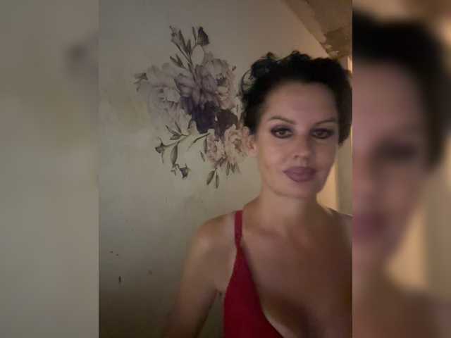 RoyalBreasts