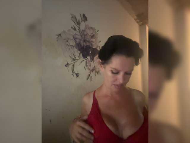 RoyalBreasts