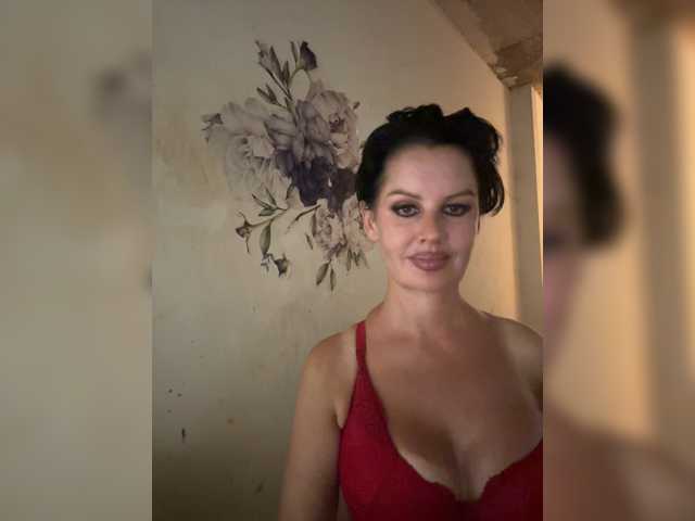 RoyalBreasts