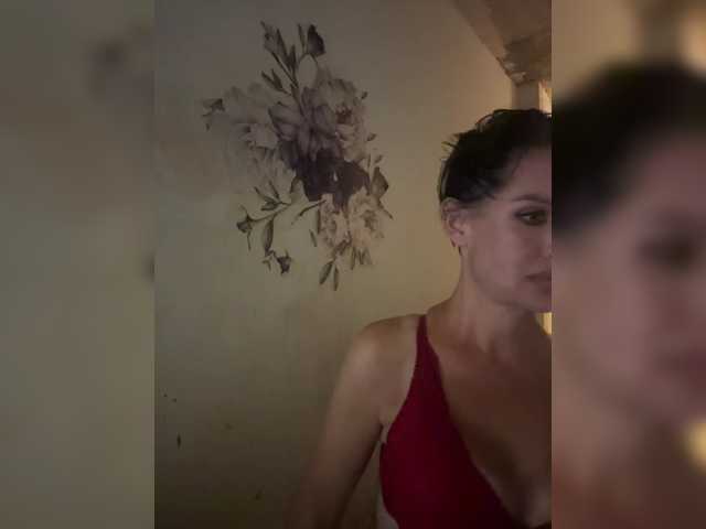 RoyalBreasts