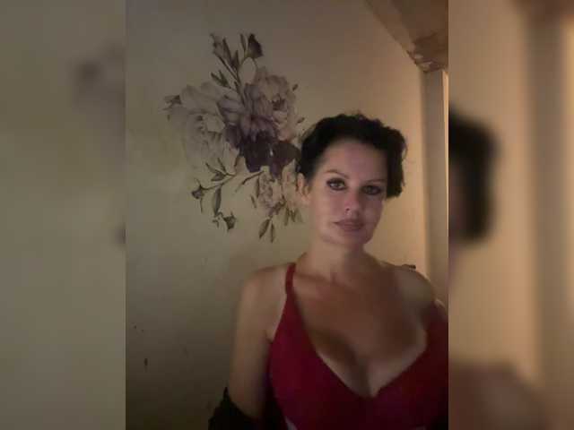 RoyalBreasts
