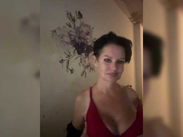 RoyalBreasts